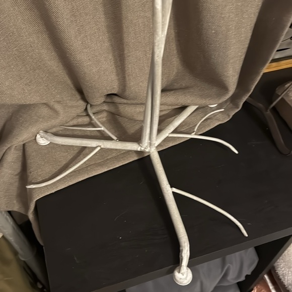 Natural Design Display Tree - Picture 3 of 4